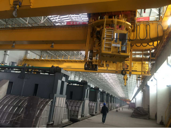 什么是鋁電解多功能機(jī)組？
